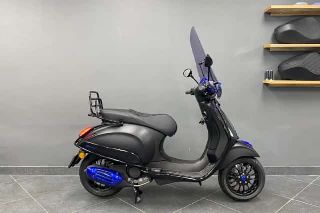 Vespa Sprint (2026) thumbnail 3