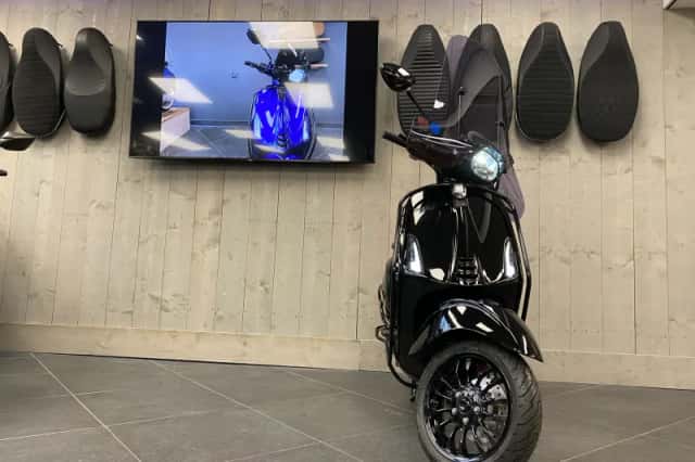 Vespa Sprint (2026) thumbnail 3