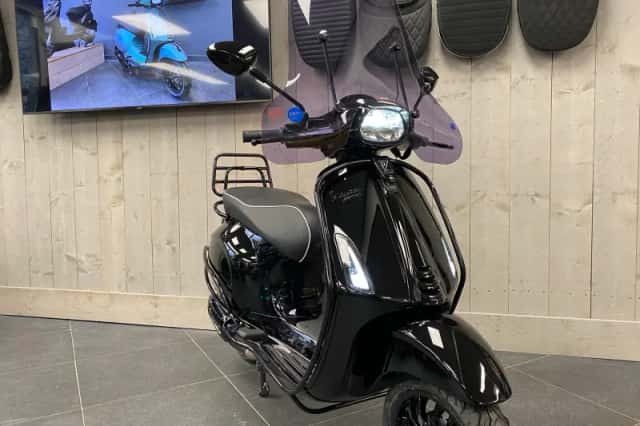 Vespa Sprint (2026) thumbnail 4