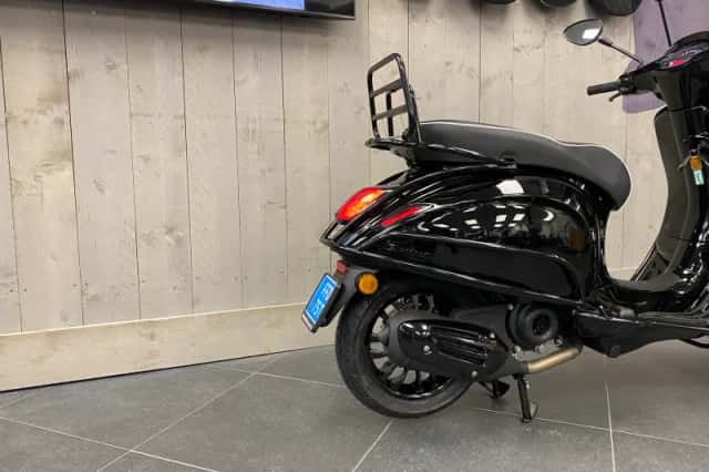 Vespa Sprint (2026) thumbnail 5