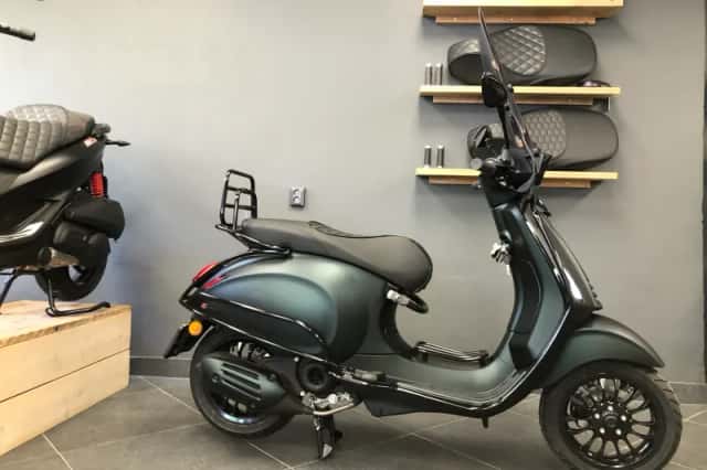 Vespa Sprint (2026) thumbnail 2