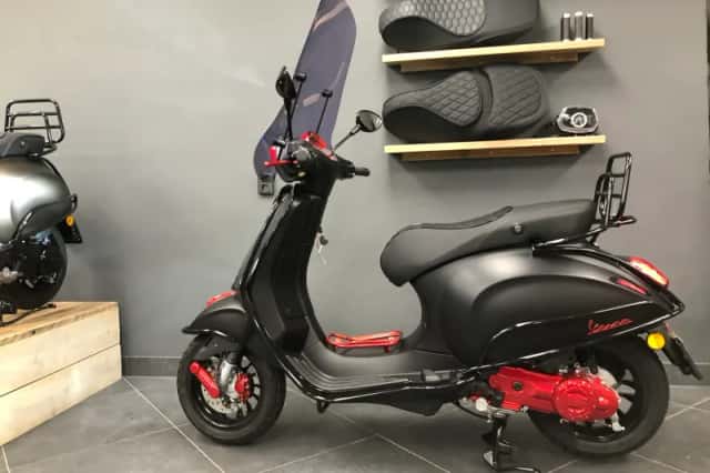 Vespa Sprint (2026) thumbnail 5