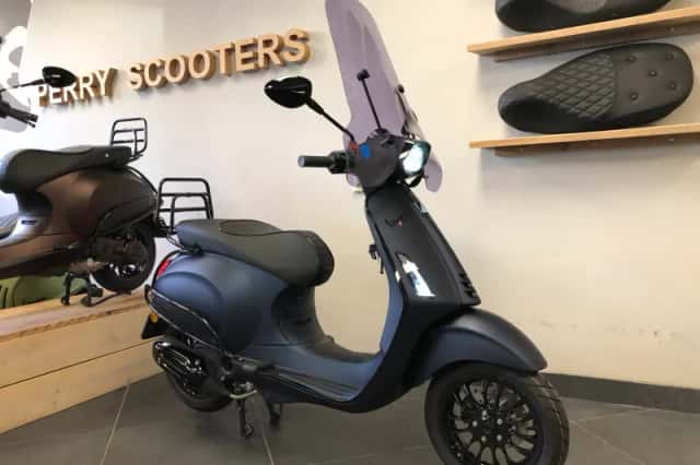 Vespa Sprint (2026) thumbnail 2
