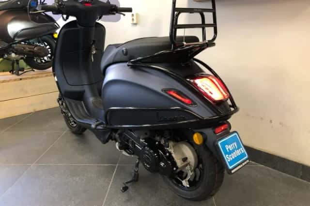 Vespa Sprint (2026) thumbnail 6