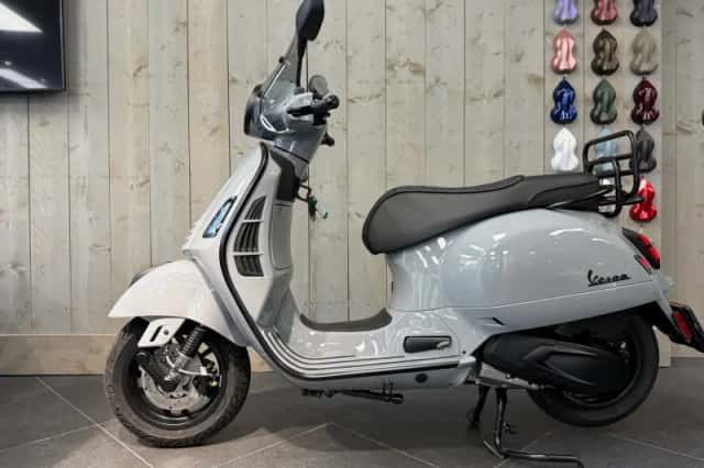 Vespa GTS 310CC (2026) thumbnail 4