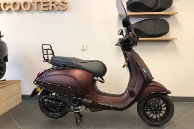 Vespa Sprint (2026) thumbnail 5