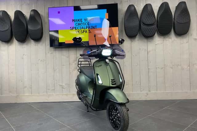 Vespa Sprint (2026) thumbnail 1