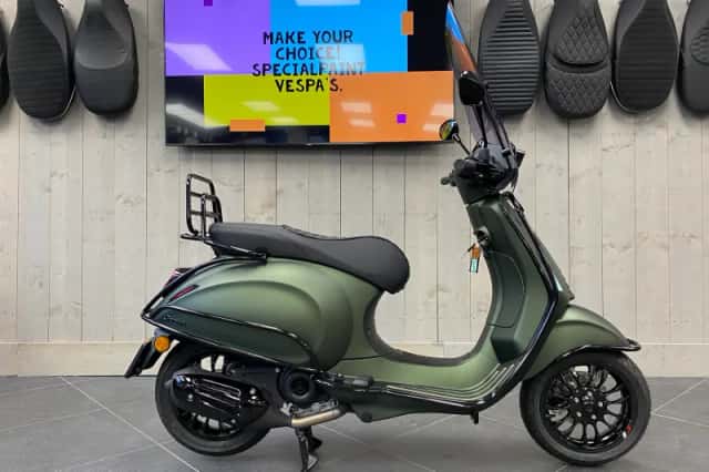 Vespa Sprint (2026) thumbnail 2