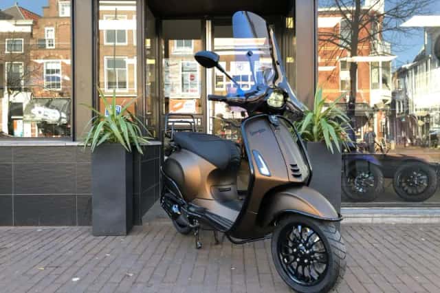 Vespa Sprint (2026) thumbnail 1