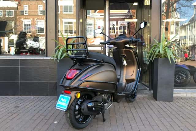 Vespa Sprint (2026) thumbnail 4