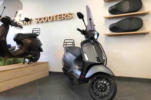 Vespa Sprint (2026) thumbnail 2