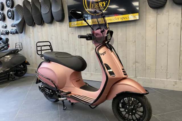 Vespa Sprint (2026) thumbnail 6
