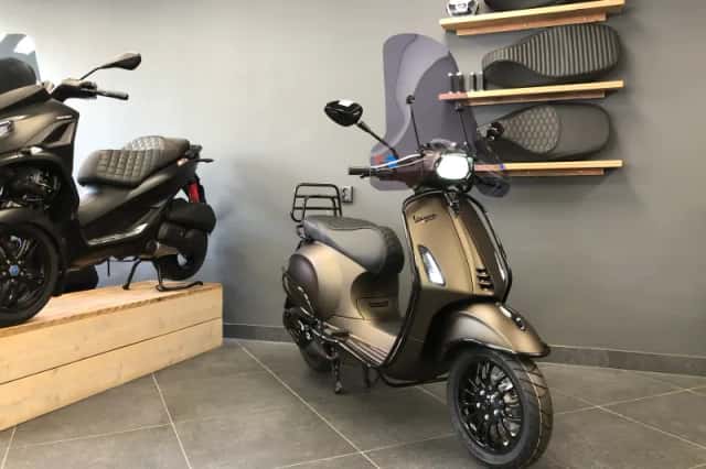 Vespa Sprint (2026) thumbnail 1