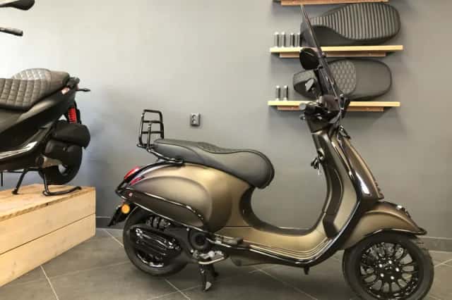 Vespa Sprint (2026) thumbnail 2