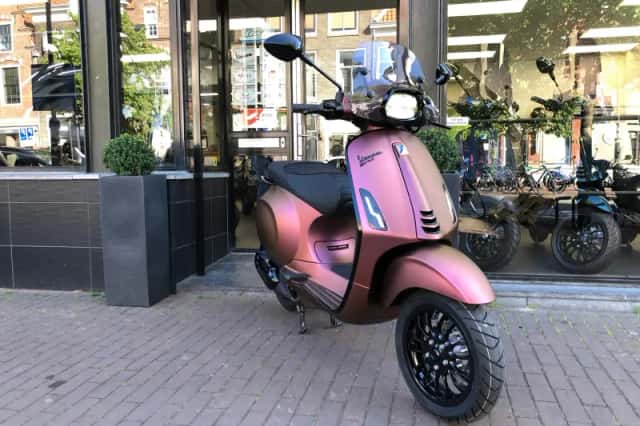 Vespa Sprint (2026) thumbnail 2