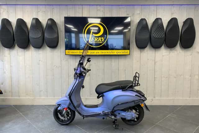 Vespa Sprint (2026) thumbnail 4
