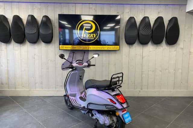 Vespa Sprint (2026) thumbnail 4