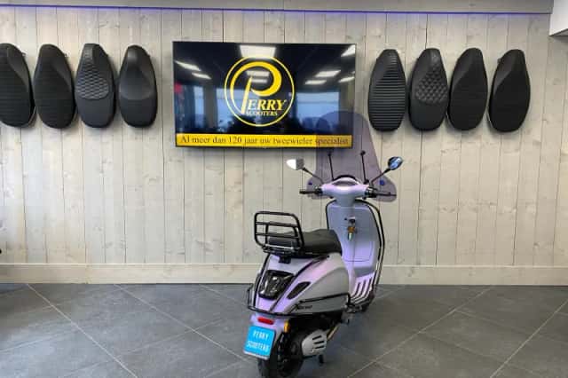 Vespa Sprint (2026) thumbnail 6