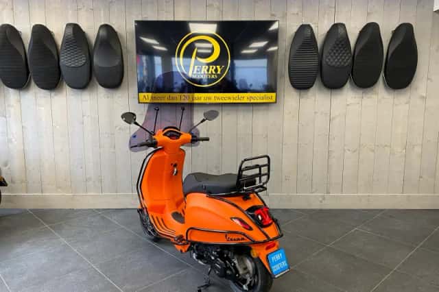 Vespa Sprint (2026) thumbnail 5