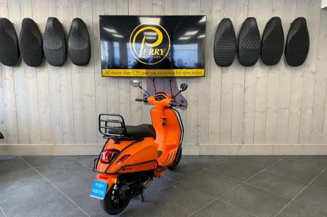 Vespa Sprint (2026) thumbnail 6