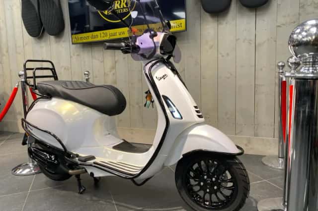 Vespa Sprint (2026) thumbnail 5