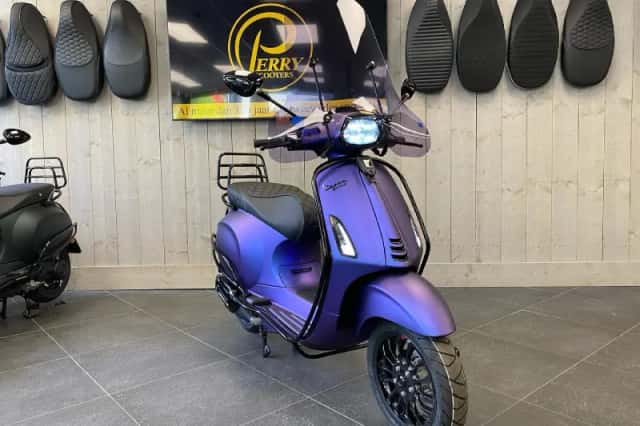 Vespa Sprint (2026) thumbnail 1