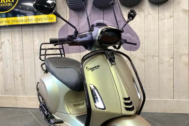 Vespa Sprint (2026) thumbnail 2