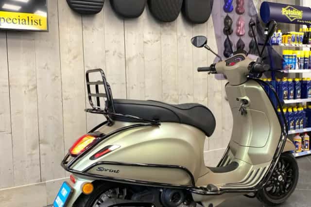 Vespa Sprint (2026) thumbnail 5