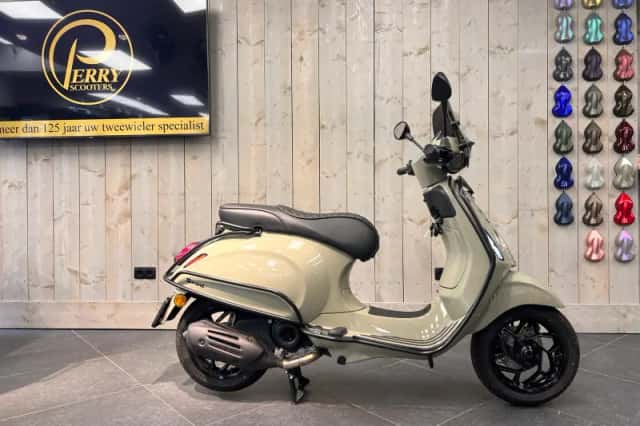 Vespa Sprint (2026) thumbnail 4