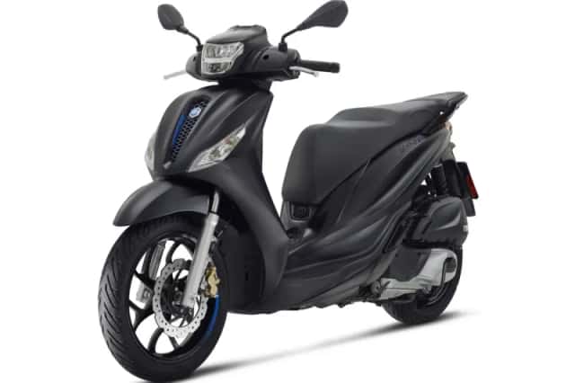 Piaggio MEDLEY 200CC SPORT EURO5+ Matzwart (2026) thumbnail 4