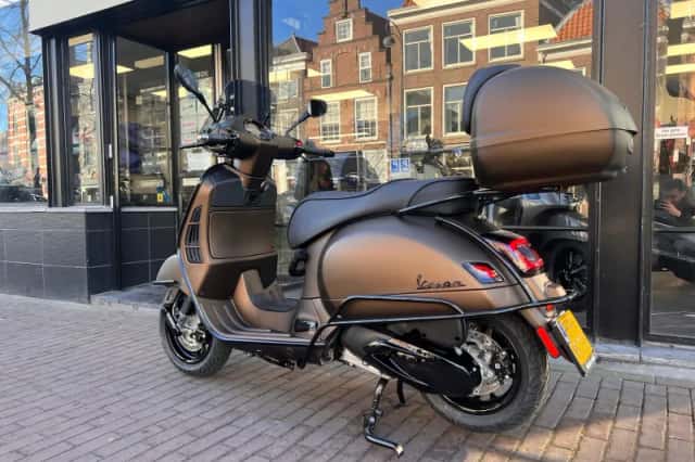 Vespa GTS 310CC (2026) thumbnail 3