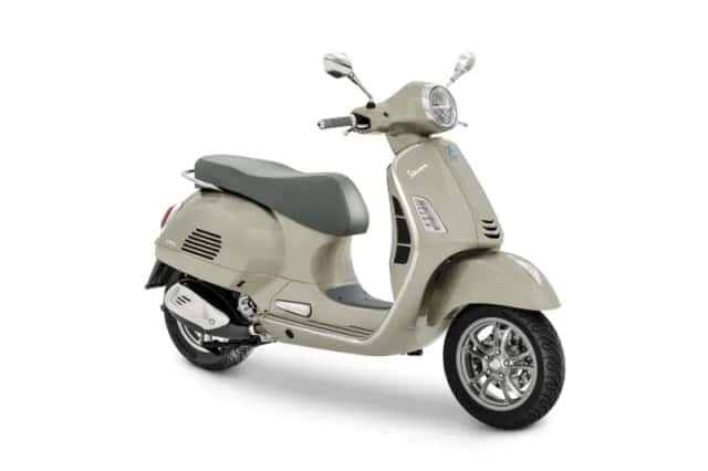 Vespa GTS 310 (2026) thumbnail 1