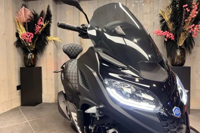 Piaggio MP3 310 (2026) thumbnail 3