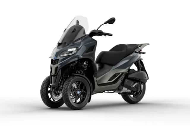 Piaggio MP3 310 (2026) thumbnail 2