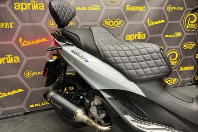 Piaggio MP3 310 (2026) thumbnail 6