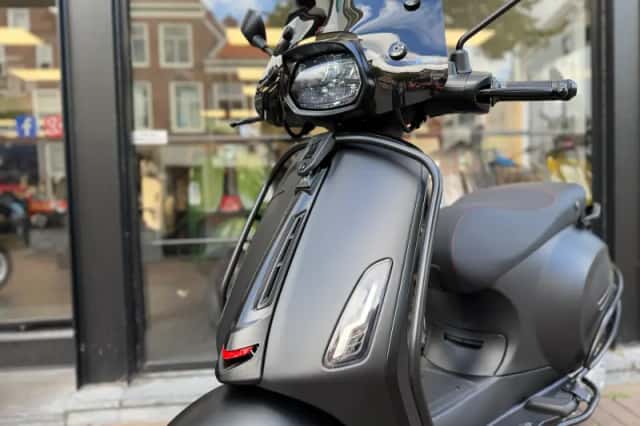 Vespa Sprint (2026) thumbnail 6