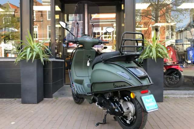 Vespa Sprint (2026) thumbnail 4