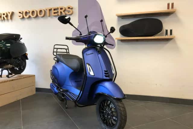 Vespa Sprint (2026) thumbnail 1