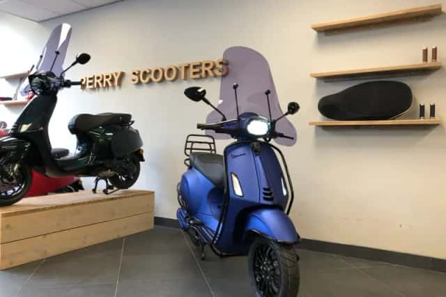 Vespa Sprint (2026) thumbnail 2