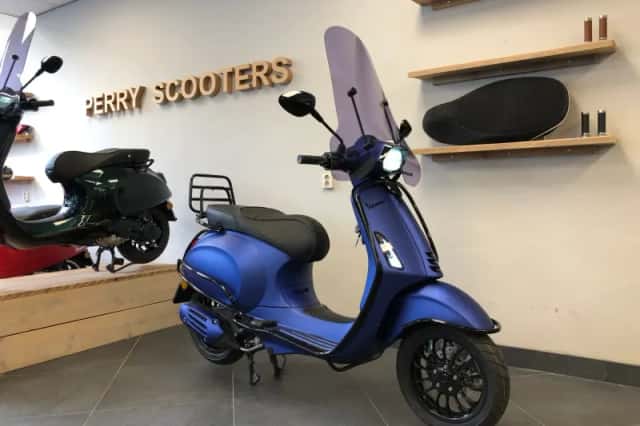 Vespa Sprint (2026) thumbnail 3