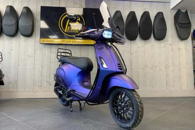 Vespa Sprint (2026) thumbnail 2