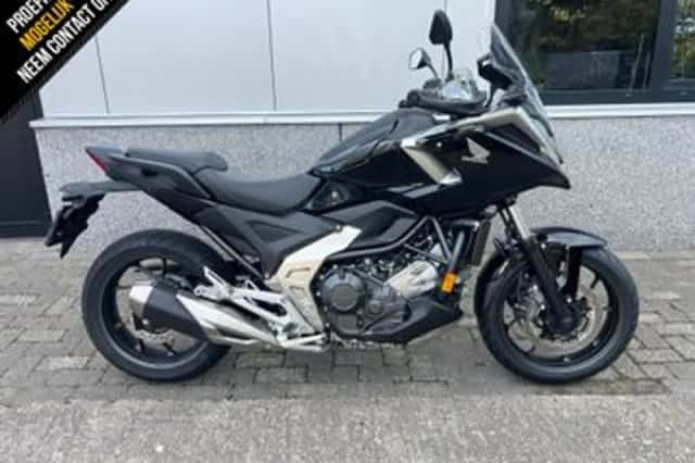 Honda NC750X (2026) thumbnail 1