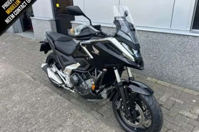 Honda NC750X (2026) thumbnail 3
