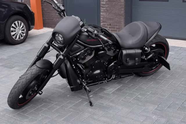Harley-Davidson Chopper VRSCDX Night-Rod Special (2009) thumbnail 1