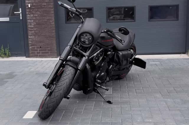 Harley-Davidson Chopper VRSCDX Night-Rod Special (2009) thumbnail 3