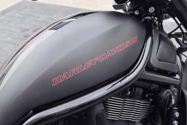 Harley-Davidson Chopper VRSCDX Night-Rod Special (2009) thumbnail 5
