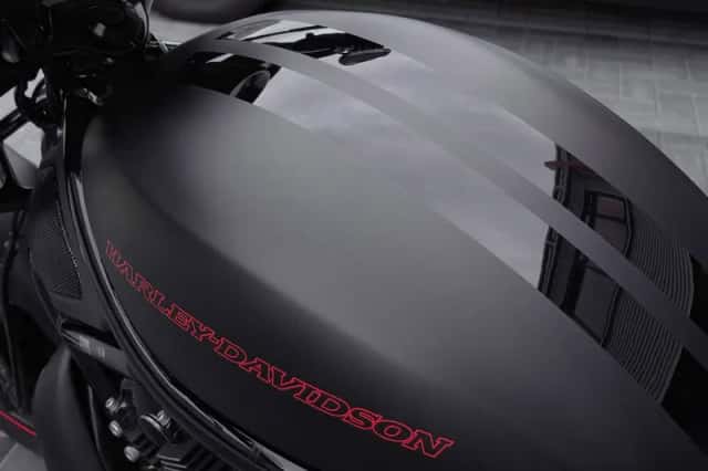 Harley-Davidson Chopper VRSCDX Night-Rod Special (2009) thumbnail 6