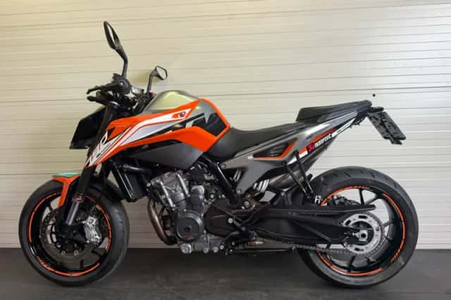 KTM 790 Duke (2018) thumbnail 2