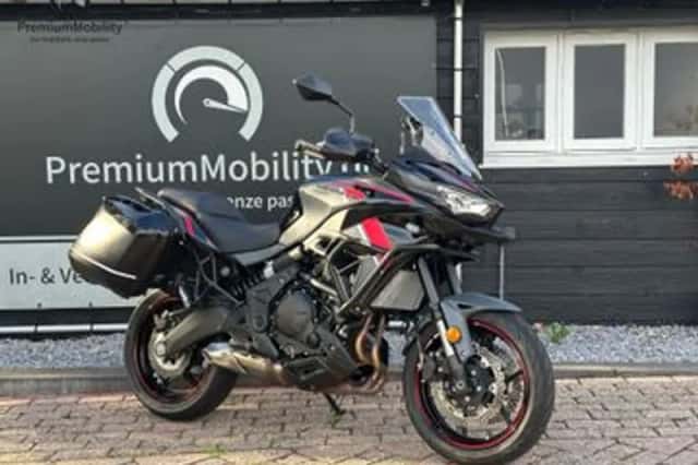 Kawasaki Versys 650 (2024) thumbnail 1