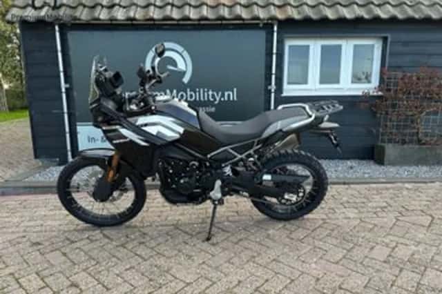CFMoto 450 MT (2026) thumbnail 3
